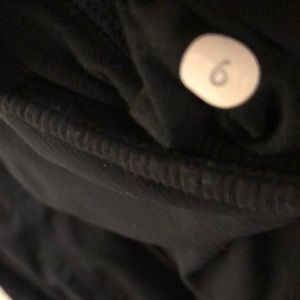 lululemon athletica Pants - Lululemon black unlined studio pant, sz 6, 71197 lululemon athletica Pants - Lululemon black unlined studio pant, sz 6, 71197